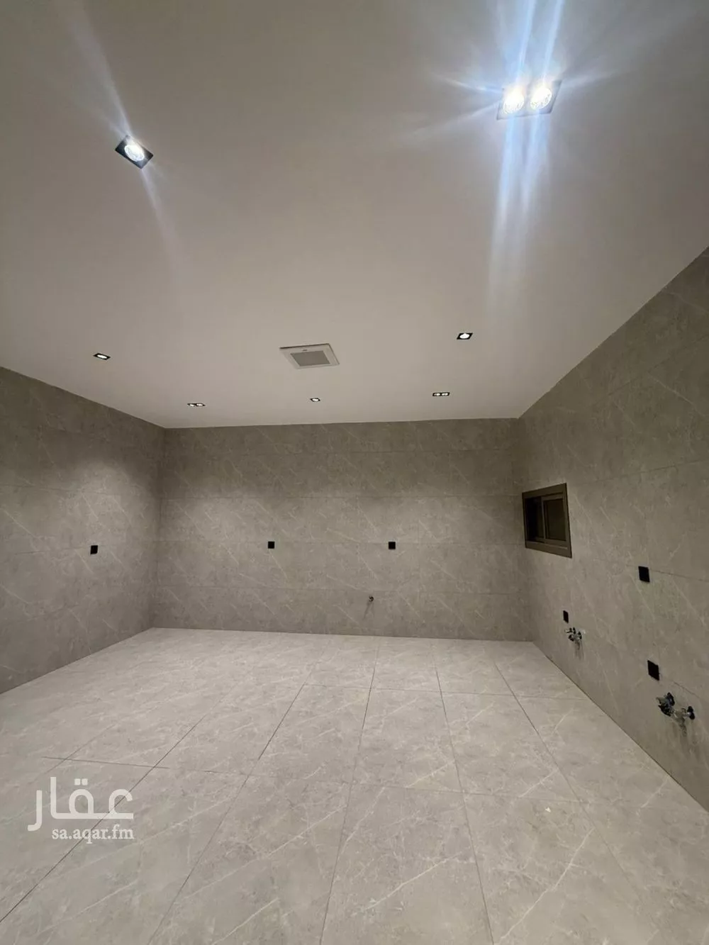 8 bedroom villa in Al Mahdiyyah 23