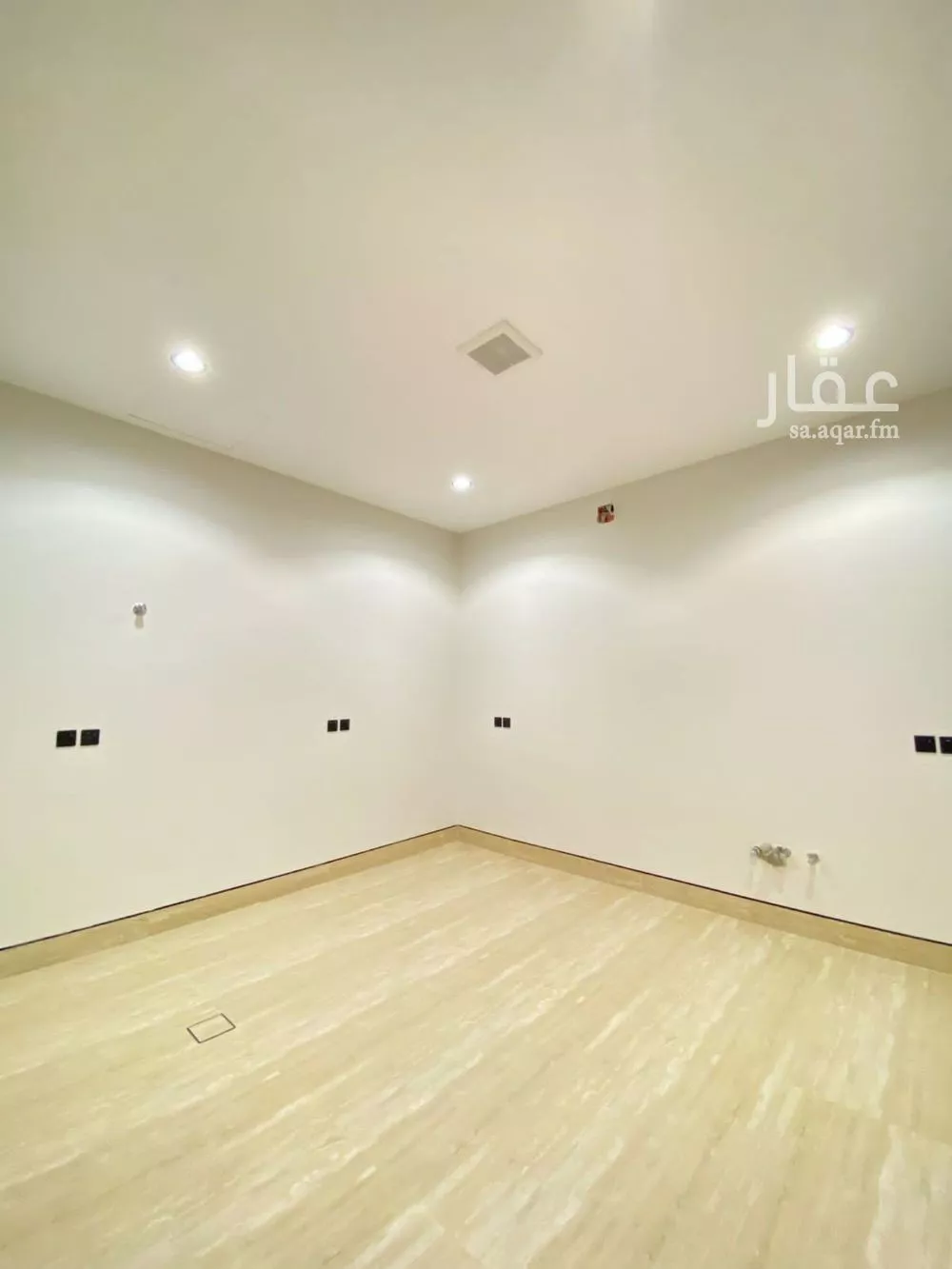 فيلا 8 غرف في المهدية 15