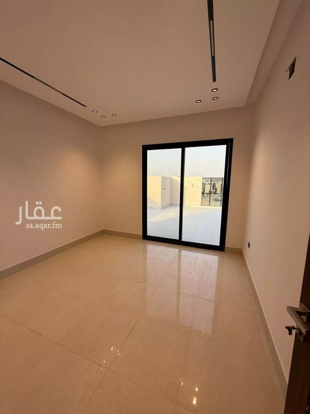 8 bedroom villa in Al Mahdiyyah 11