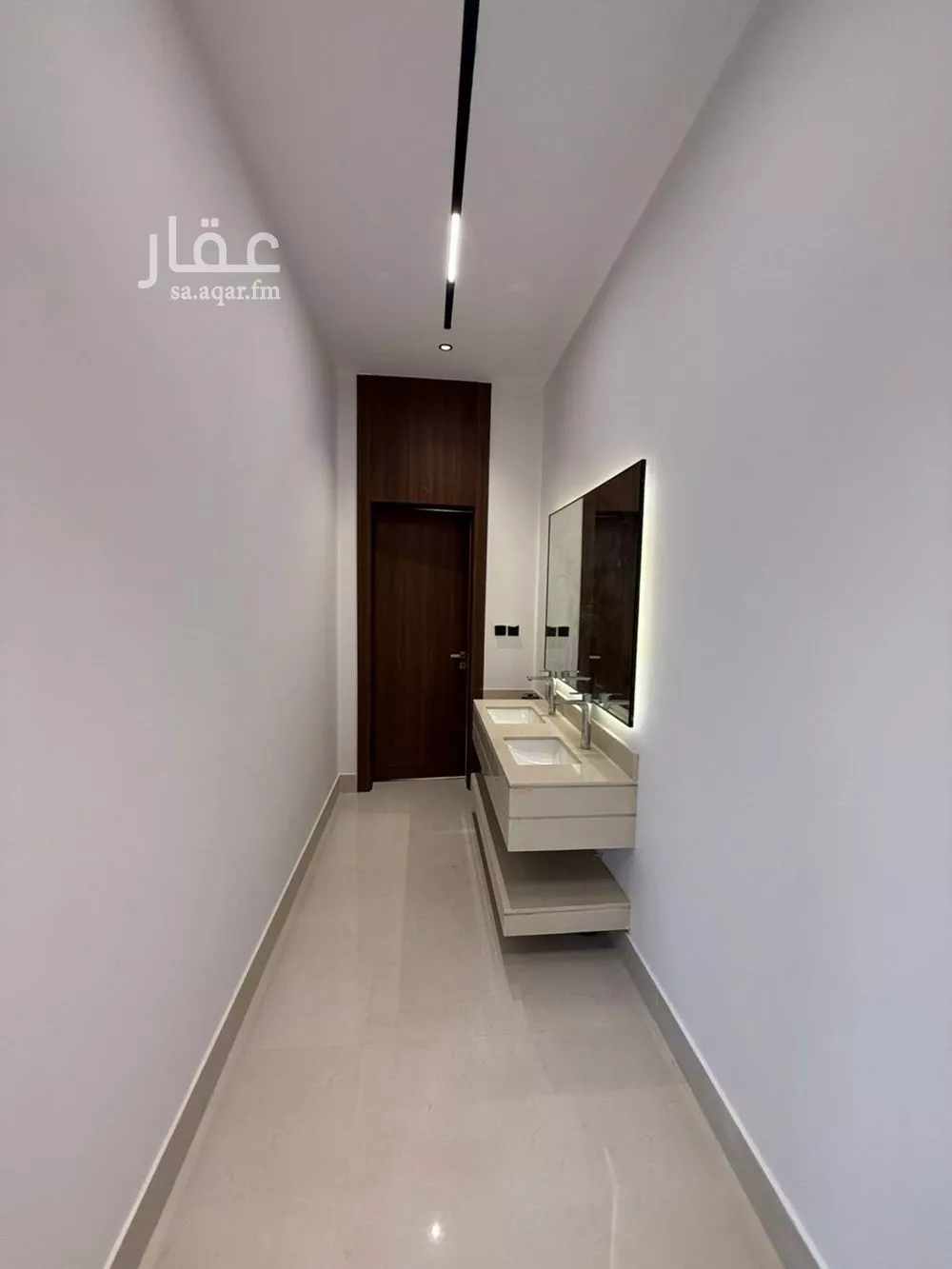 8 bedroom villa in Al Mahdiyyah 17