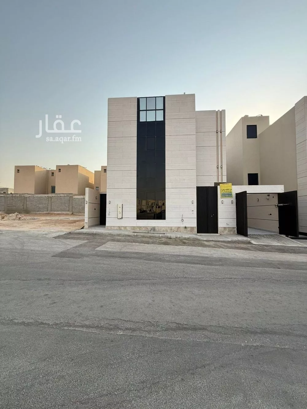 8 bedroom villa in Al Mahdiyyah 3