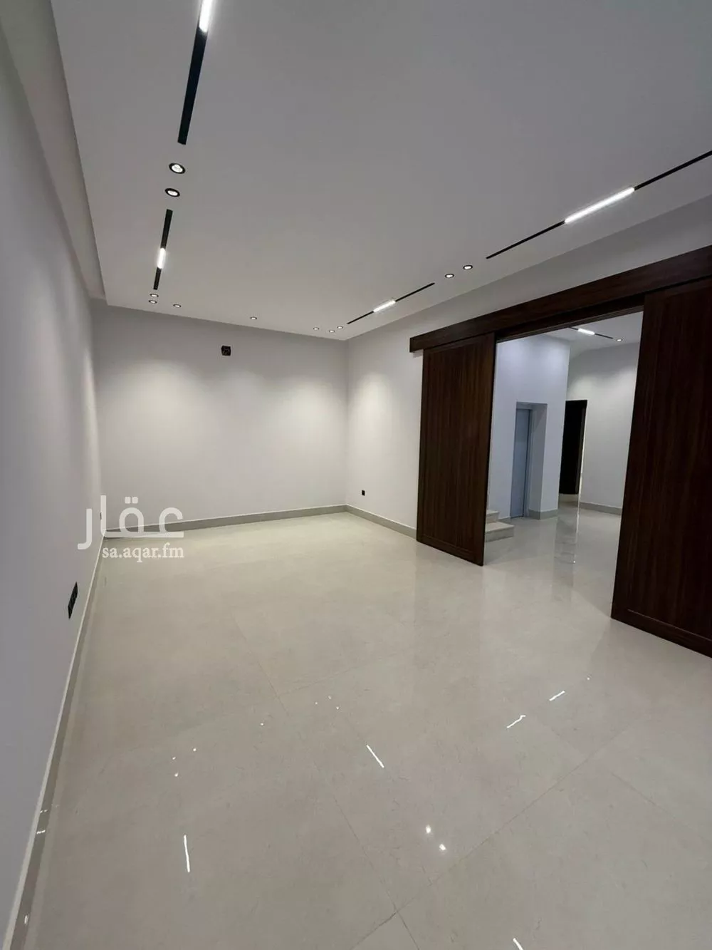 8 bedroom villa in Al Mahdiyyah 28