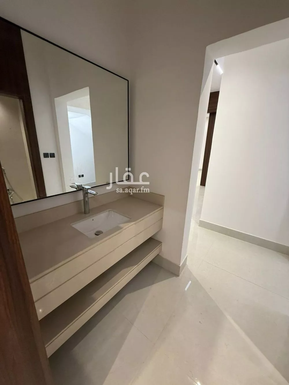 8 bedroom villa in Al Mahdiyyah 10