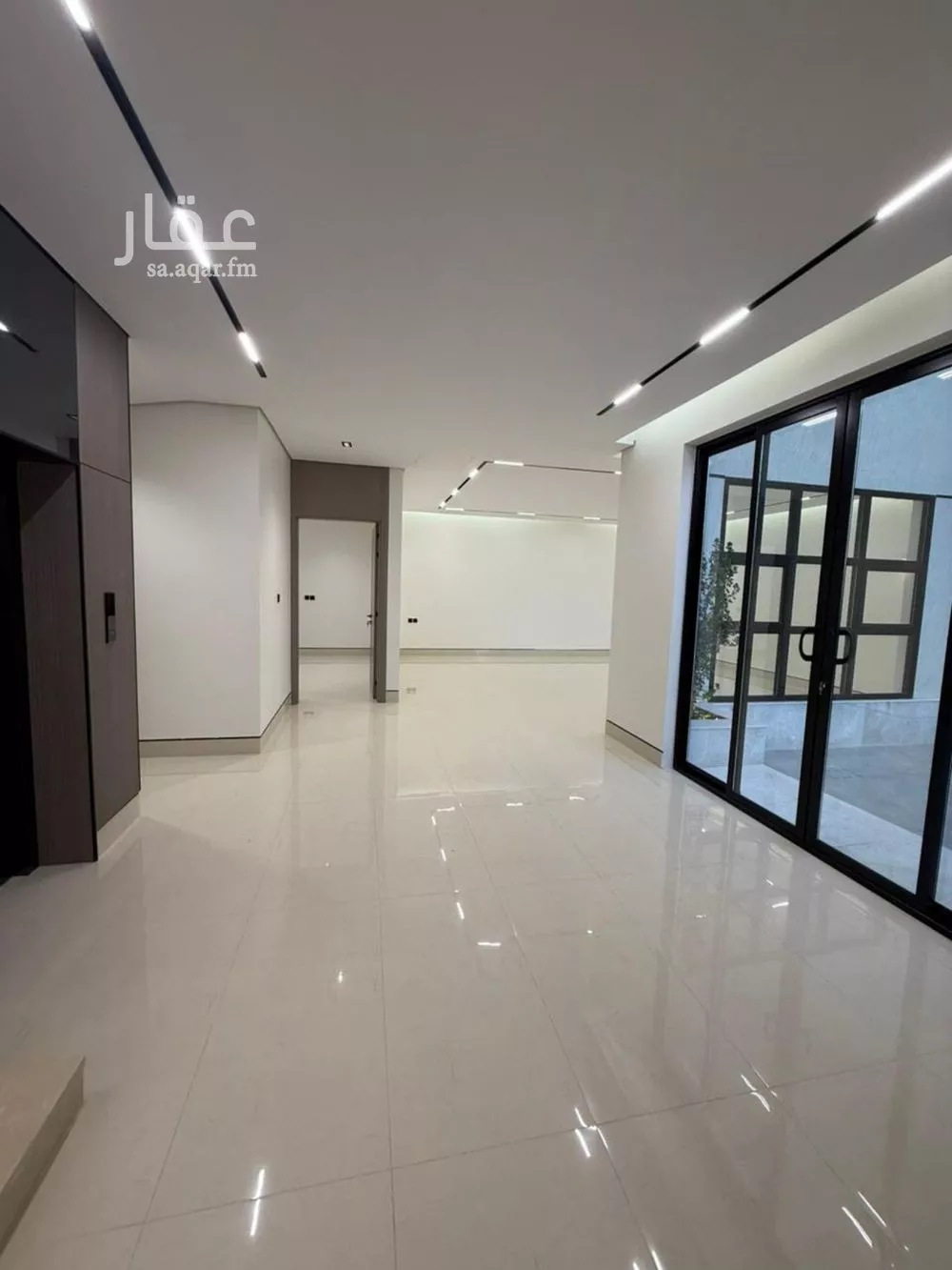 8 bedroom villa in Al Mahdiyyah 10