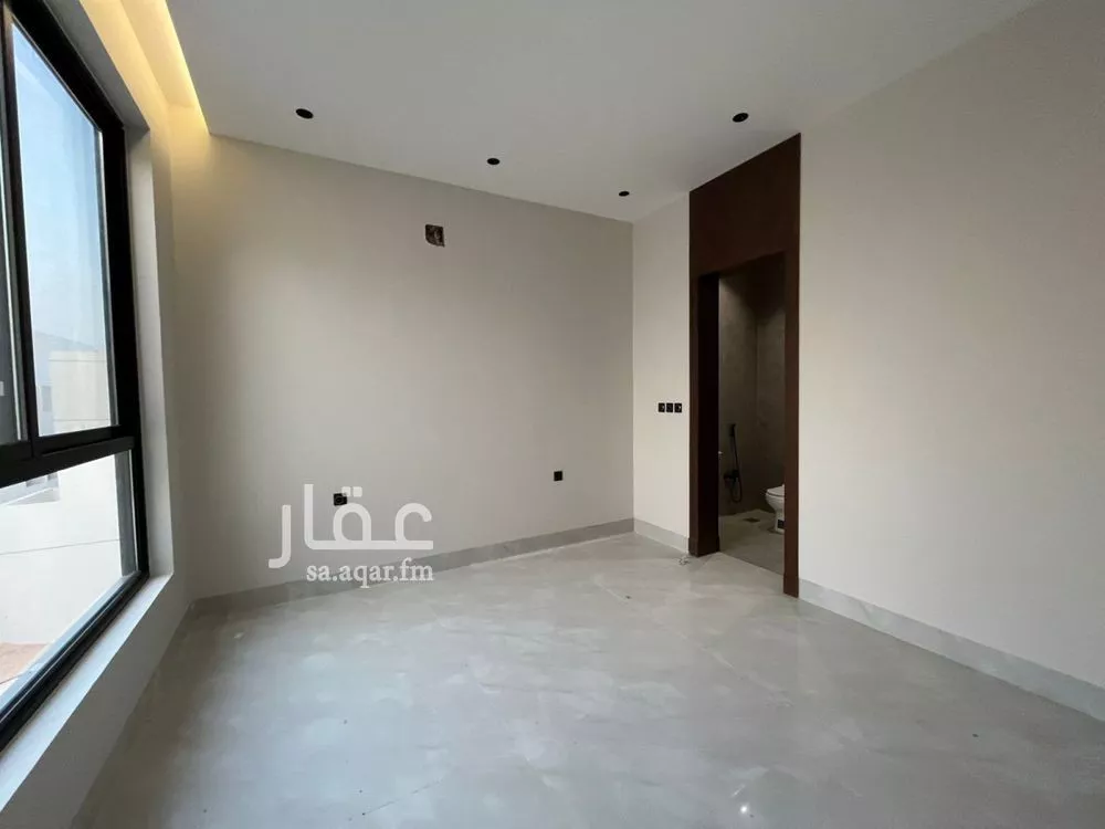 4 bedroom villa in Al Mahdiyyah 11