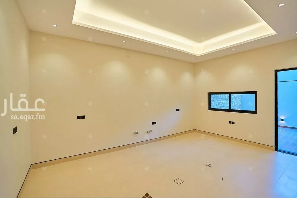 5 bedroom villa in Al Mahdiyyah 20