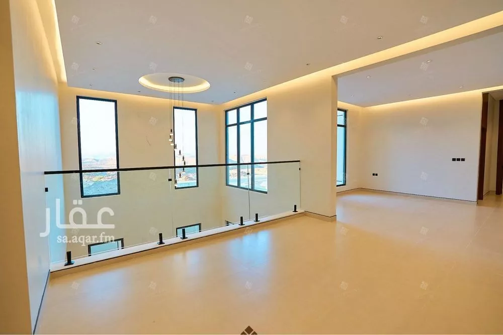 5 bedroom villa in Al Mahdiyyah 28