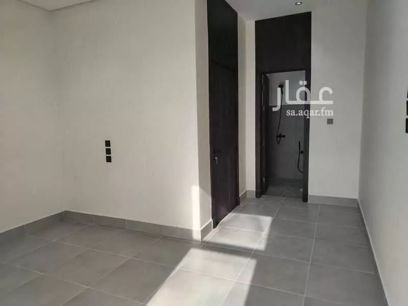 4 bedroom villa in Al Janadriyah 4