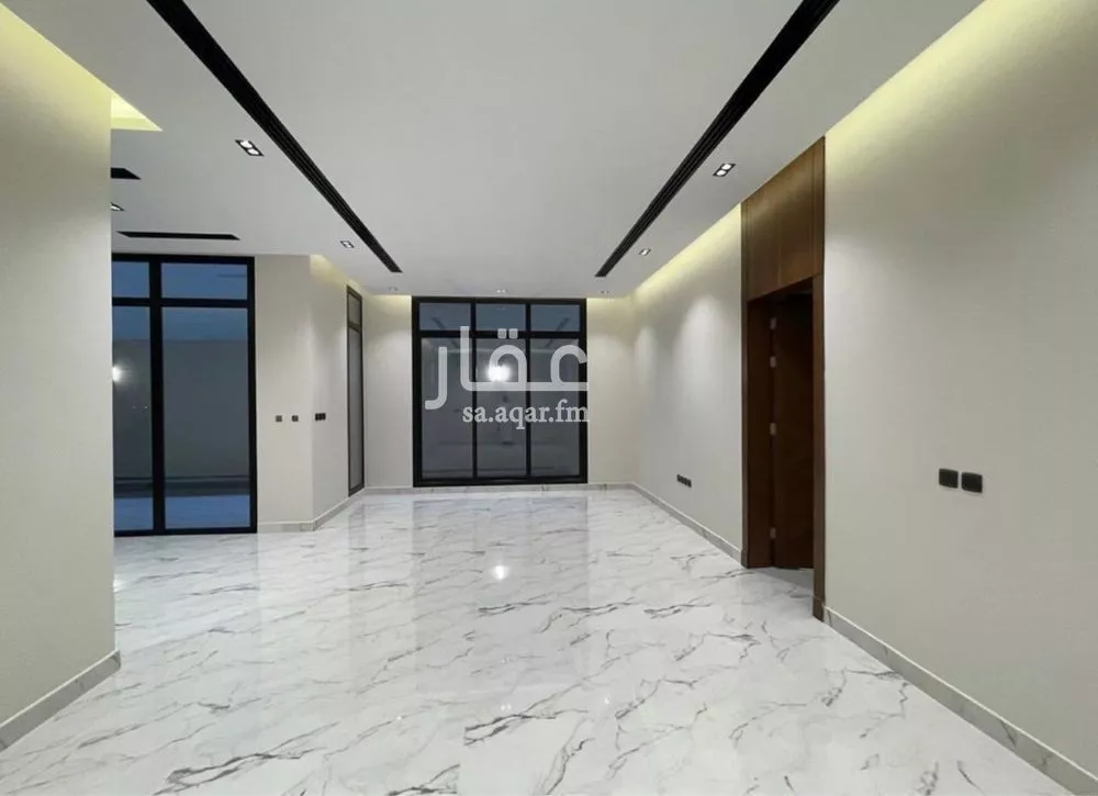 4 bedroom villa in Al Narjis 18