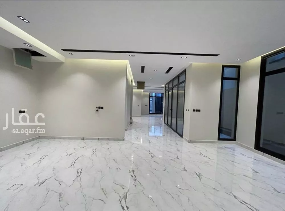 4 bedroom villa in Al Narjis 9