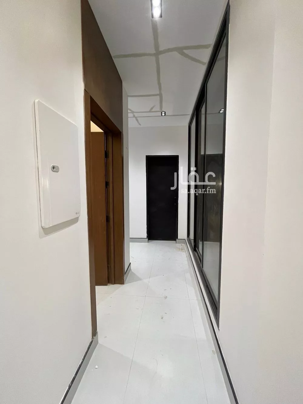 4 bedroom villa in Al Janadriyah 14