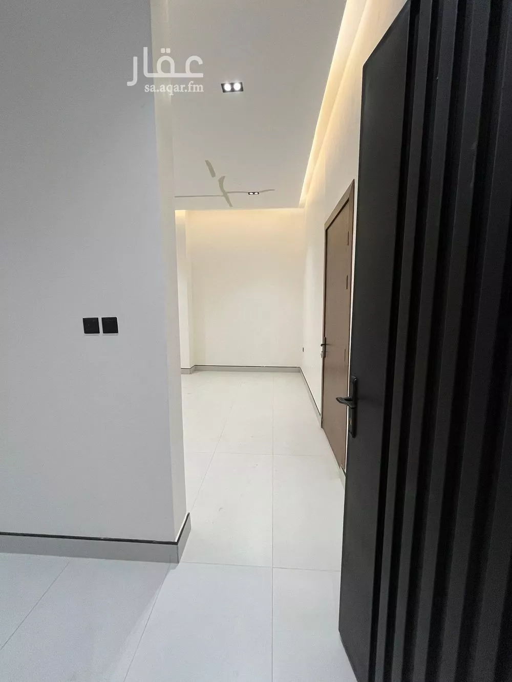 4 bedroom villa in Al Janadriyah 8