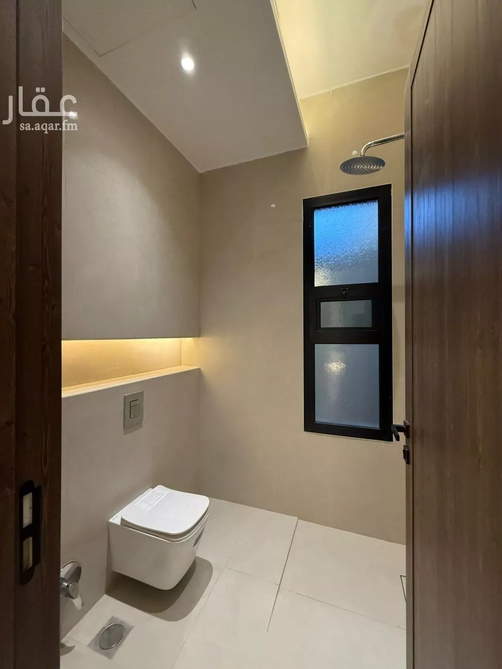 فيلا 7 غرف في المهدية 10