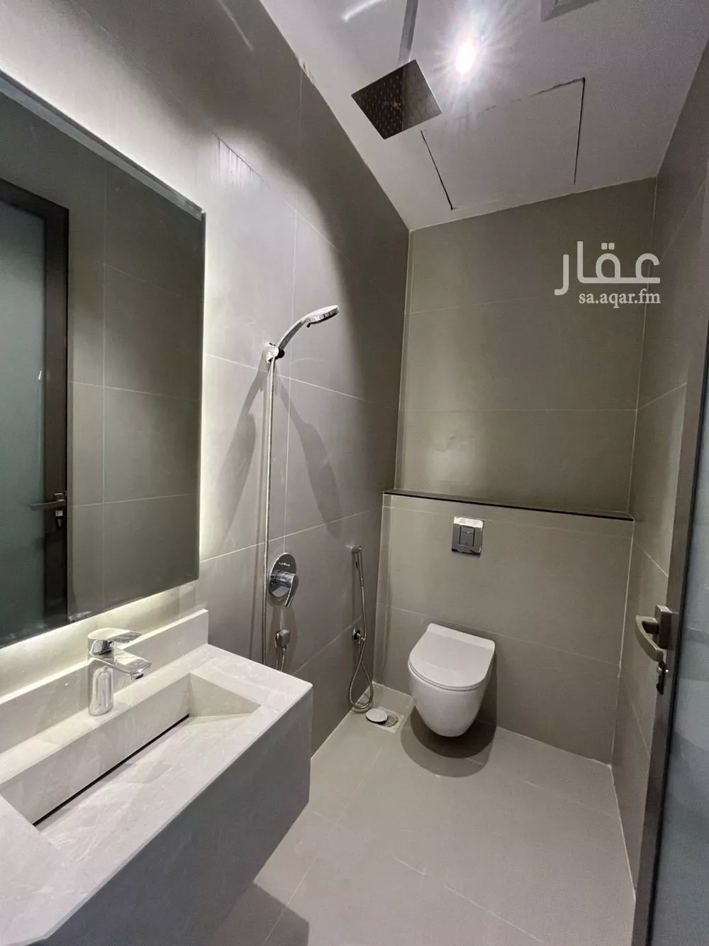 6 bedroom villa in Al Mahdiyyah 19
