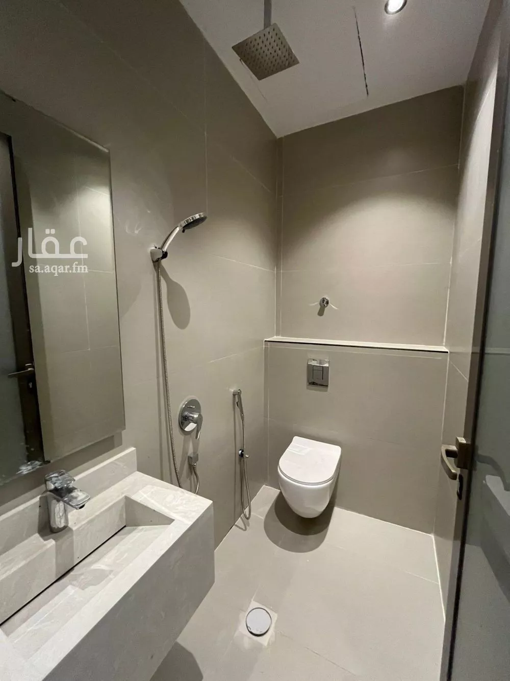 6 bedroom villa in Al Mahdiyyah 29