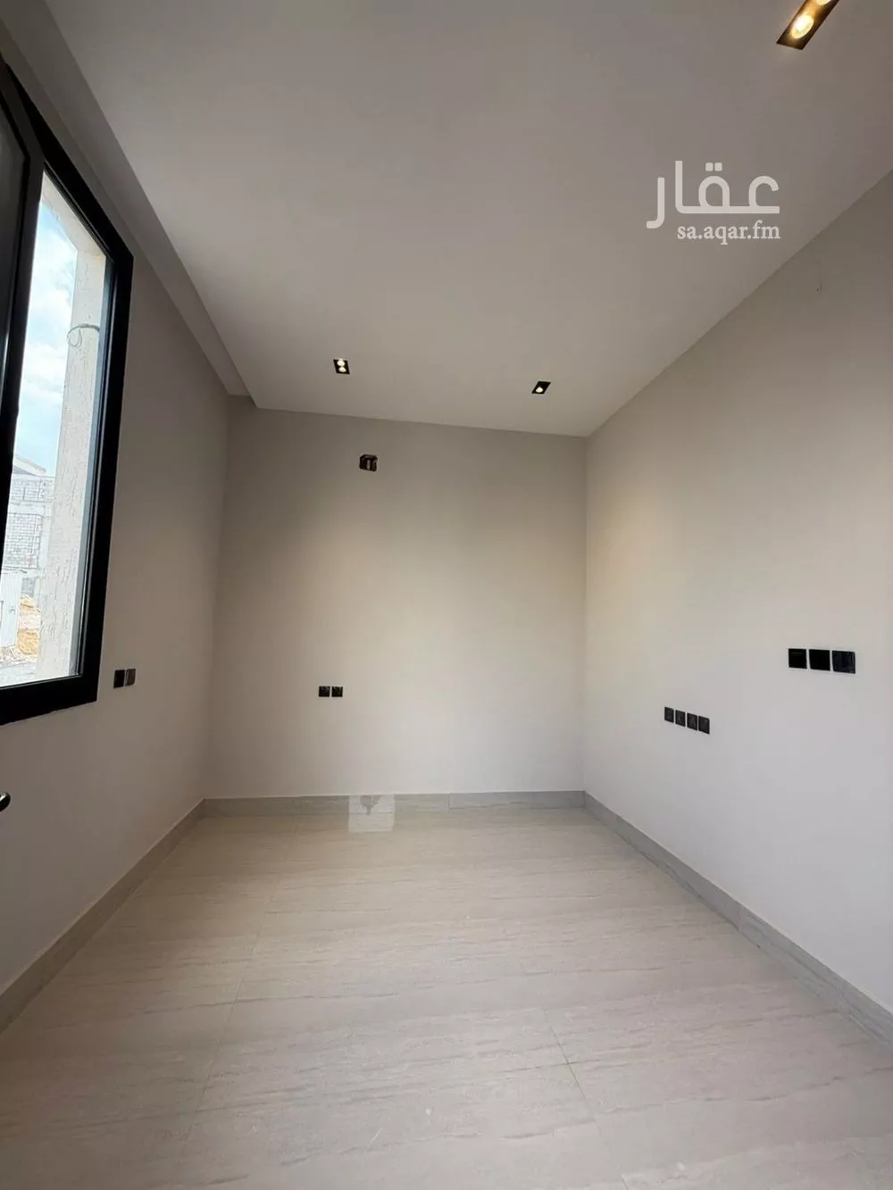 فيلا 7 غرف في المهدية 9