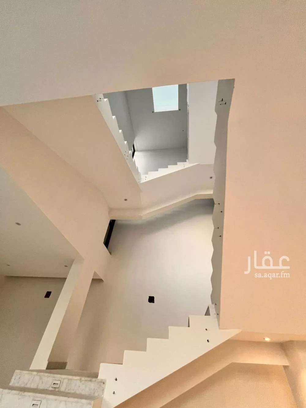 فيلا 4 غرف في المهدية 14
