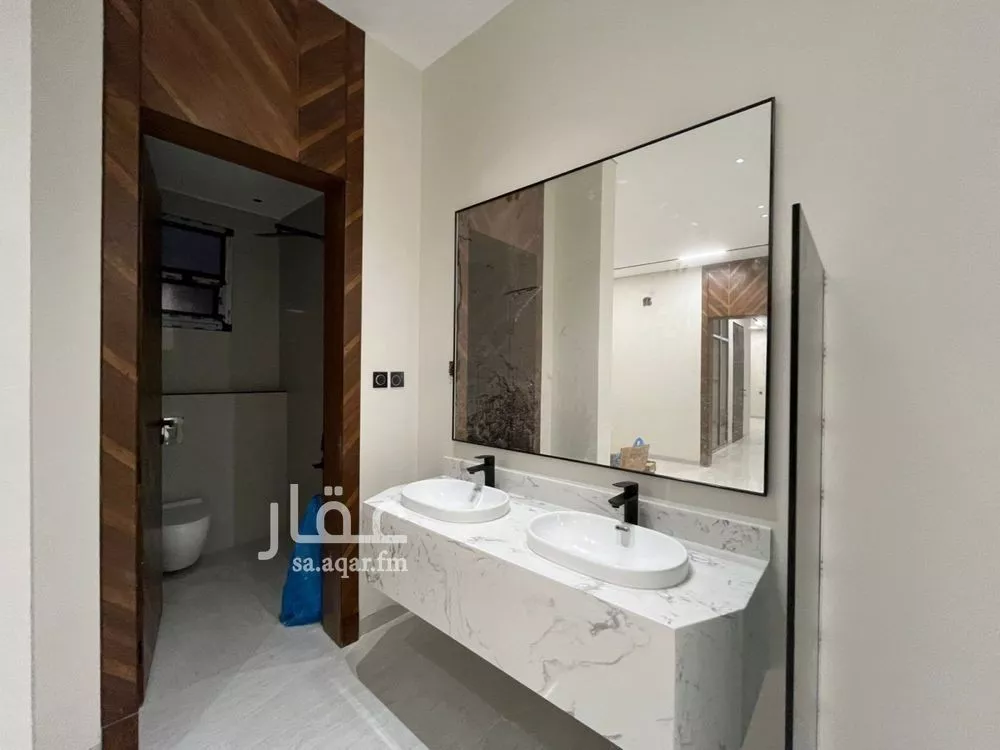 5 bedroom villa in Al Mahdiyyah 15