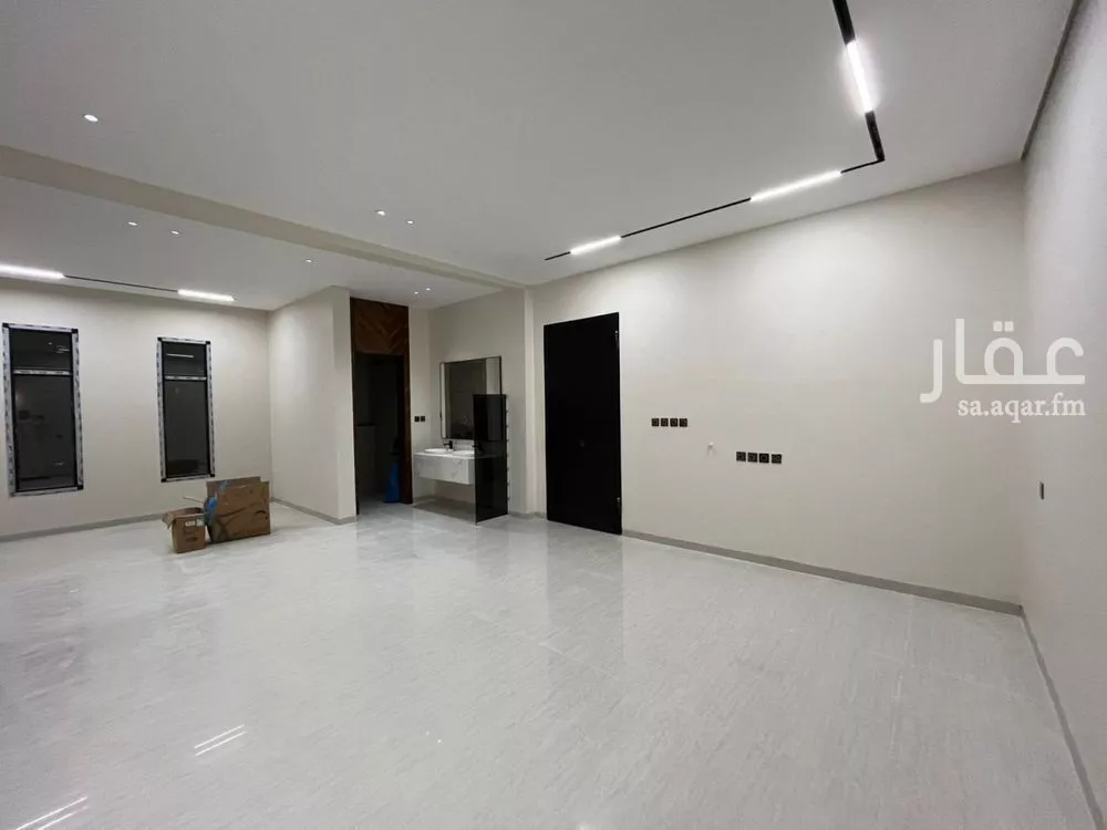5 bedroom villa in Al Mahdiyyah 20