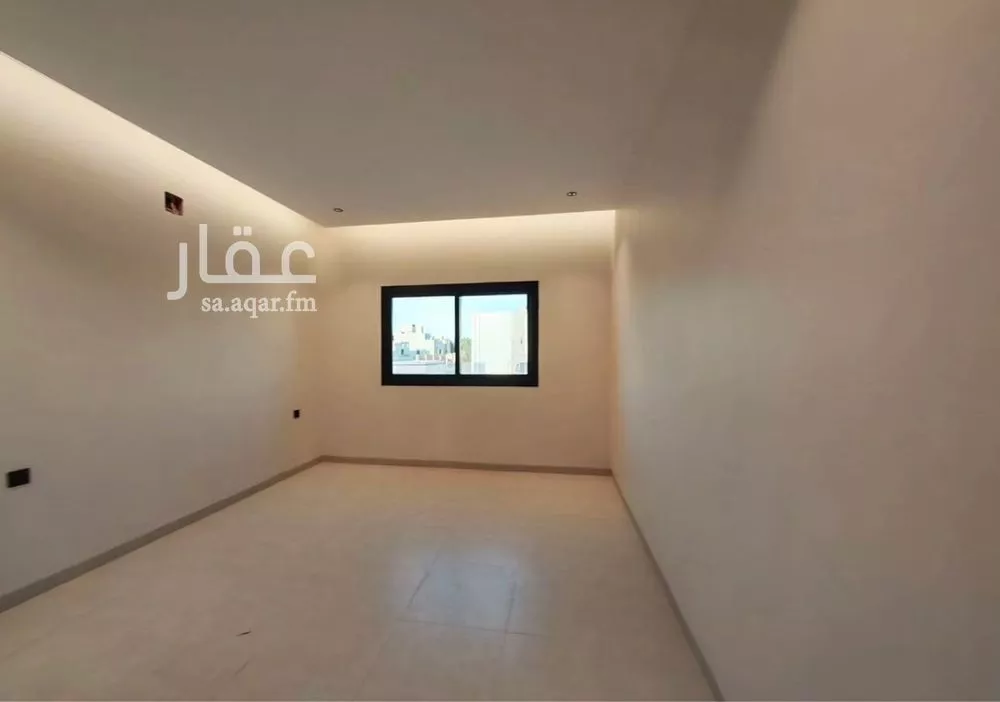 فيلا 4 غرف في العارض 24