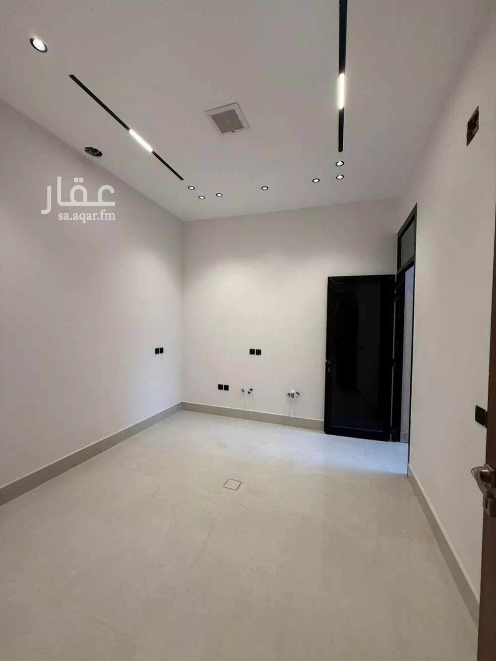 فيلا 7 غرف في المهدية 21