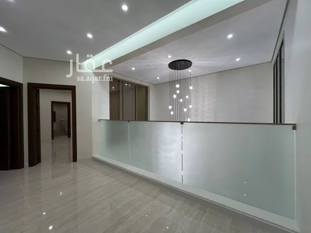 5 bedroom villa in Al Mahdiyyah 15