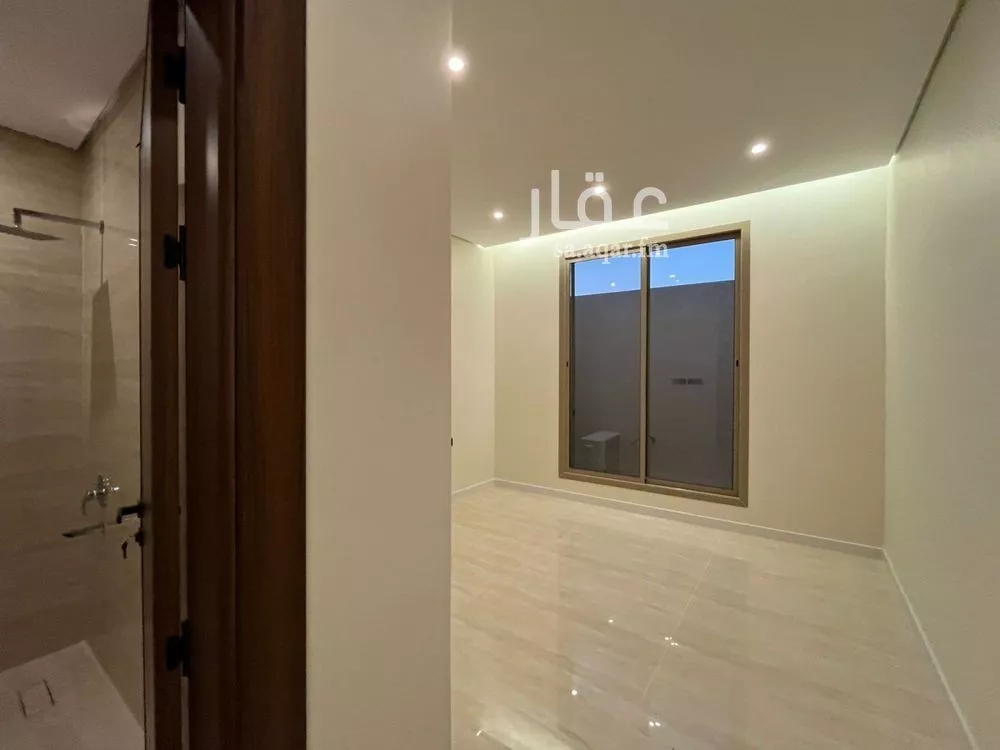 5 bedroom villa in Al Mahdiyyah 25