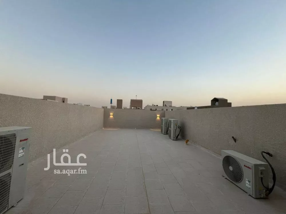 5 bedroom villa in Al Mahdiyyah 27