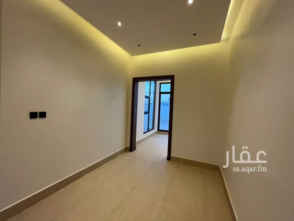 4 bedroom villa in Al Mahdiyyah 23