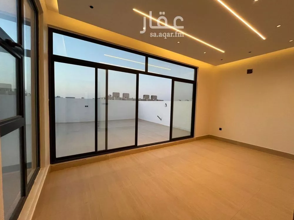 4 bedroom villa in Al Mahdiyyah 28