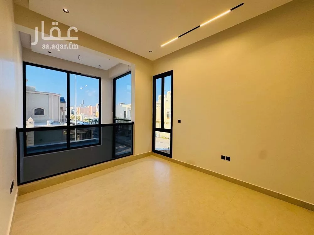 4 bedroom villa in Al Narjis 12