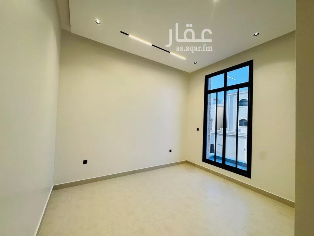 4 bedroom villa in Al Narjis 22