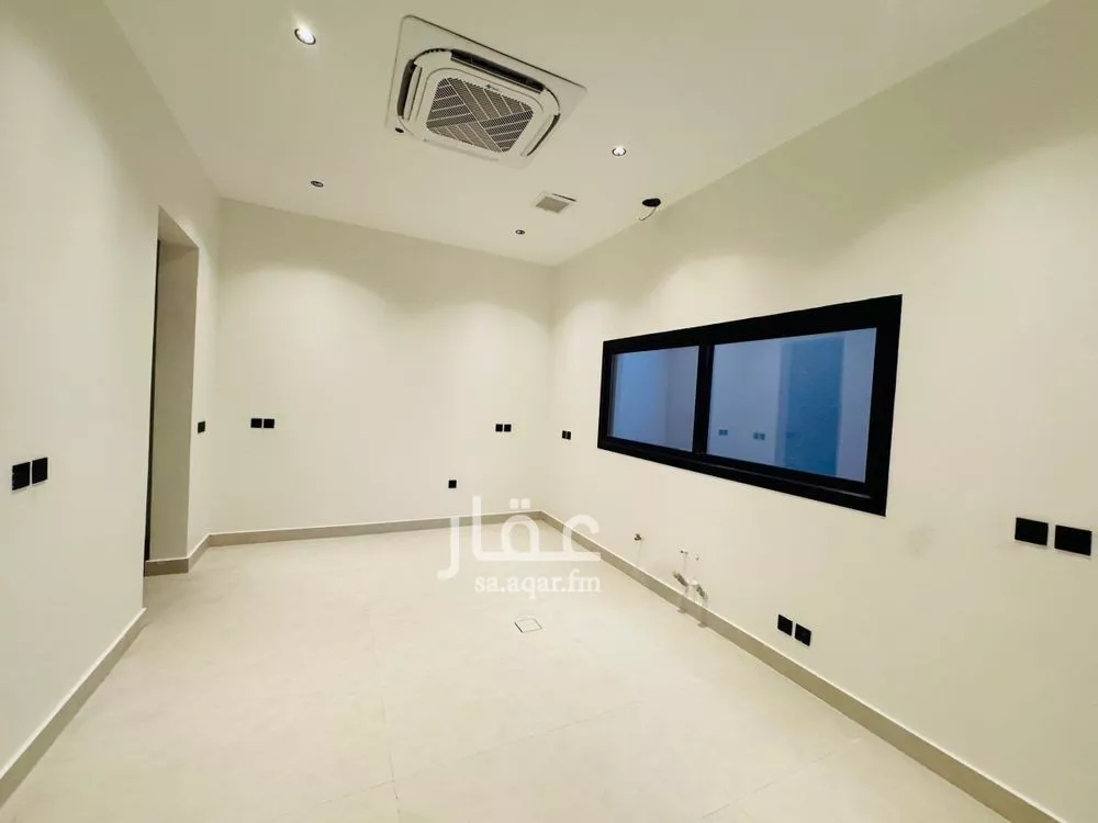 4 bedroom villa in Al Narjis 26