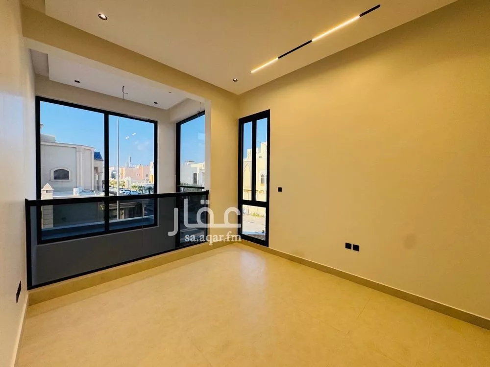 4 bedroom villa in Al Narjis 28