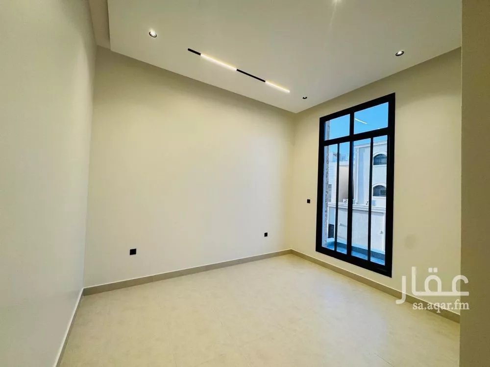 4 bedroom villa in Al Narjis 29