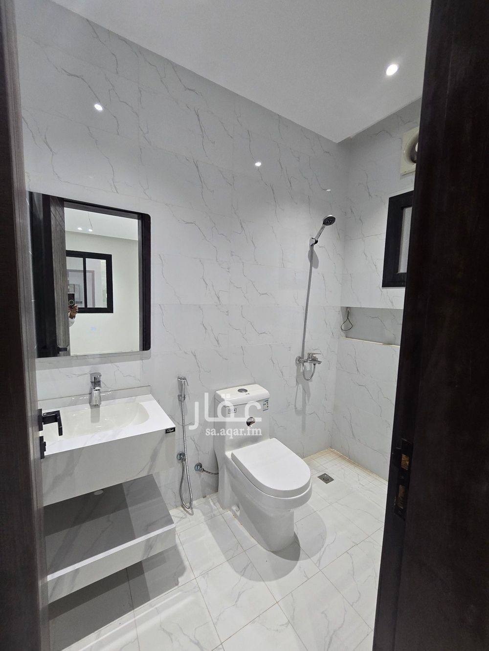 4 bedroom apartment in Al Nuzhah, Jeddah 7