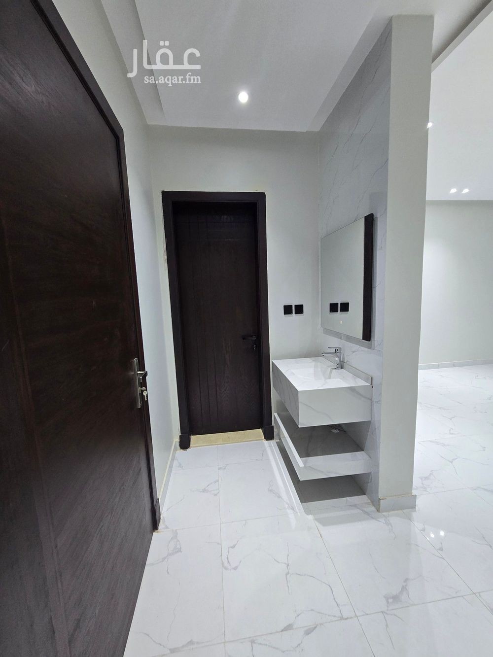 4 bedroom apartment in Al Nuzhah, Jeddah 17