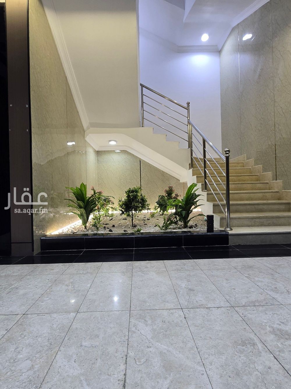4 bedroom apartment in Al Nuzhah, Jeddah 9