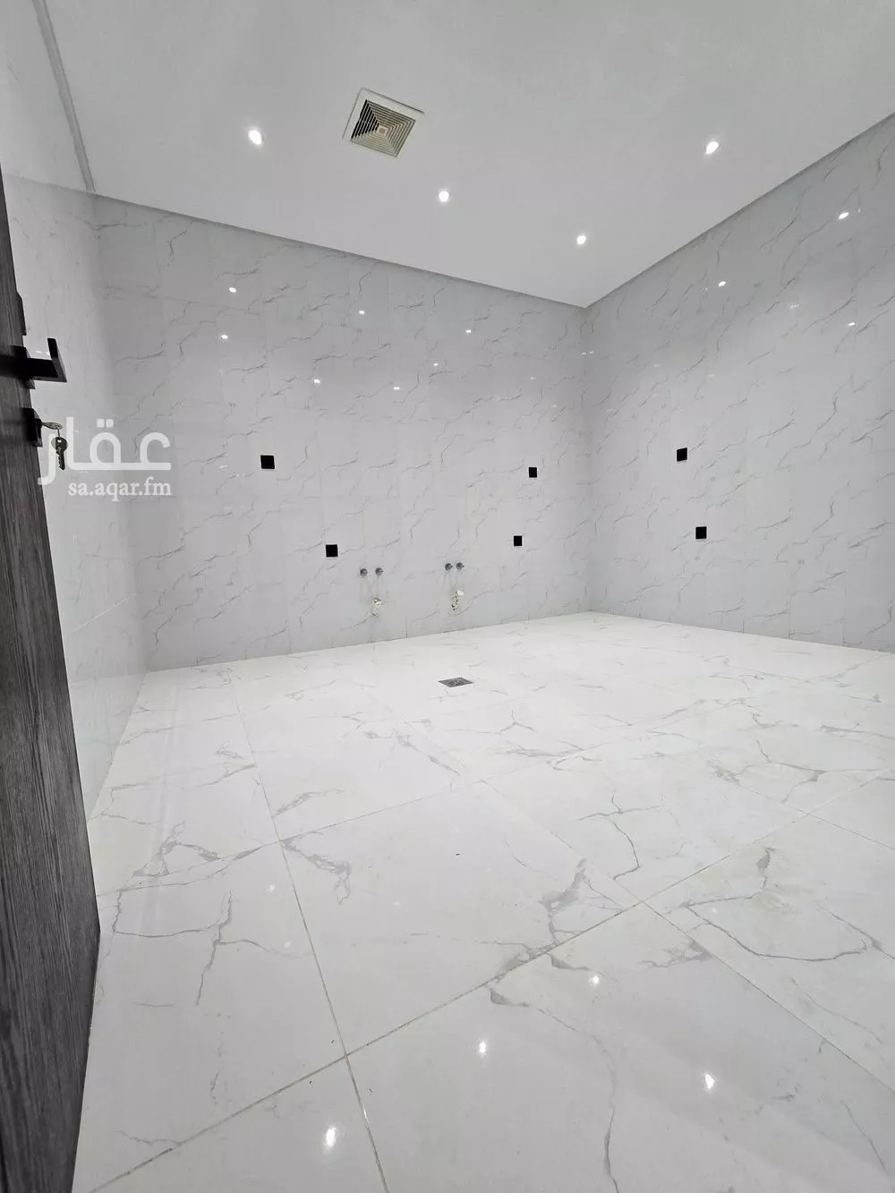 4 bedroom apartment in Al Nuzhah, Jeddah 19