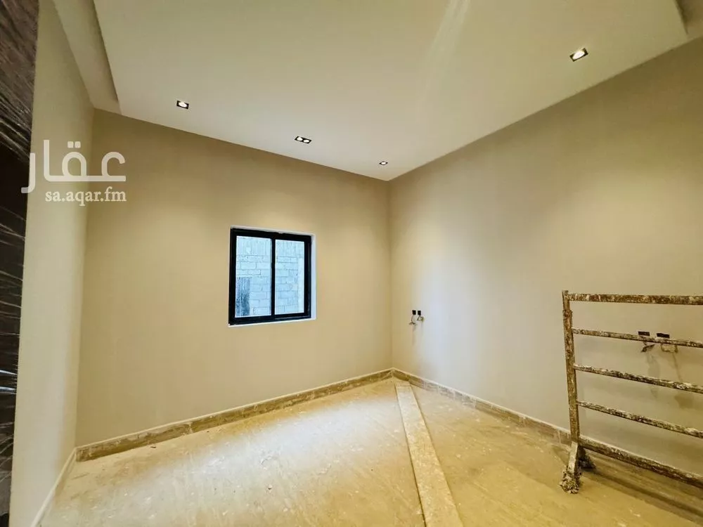 3 bedroom villa in Al Aridh 15