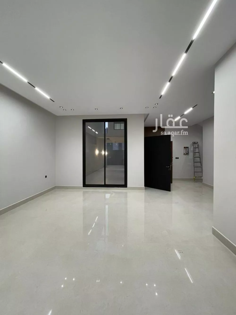 8 bedroom villa in Al Mahdiyyah 11