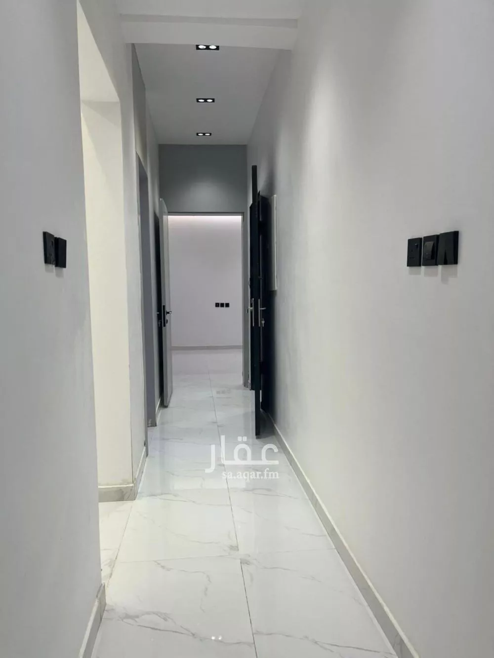 فيلا 5 غرف في الجنادرية 21