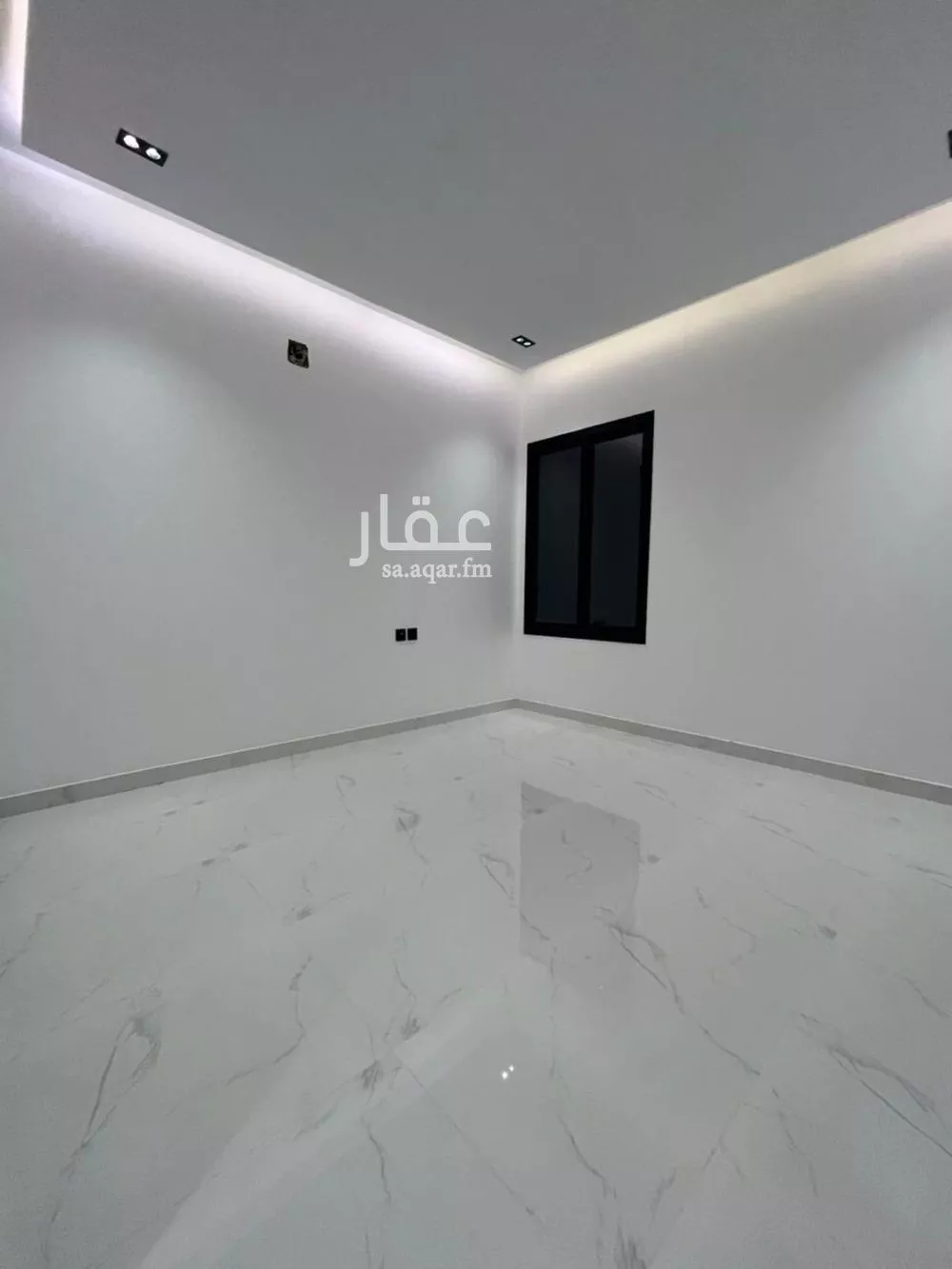 فيلا 5 غرف في الجنادرية 8