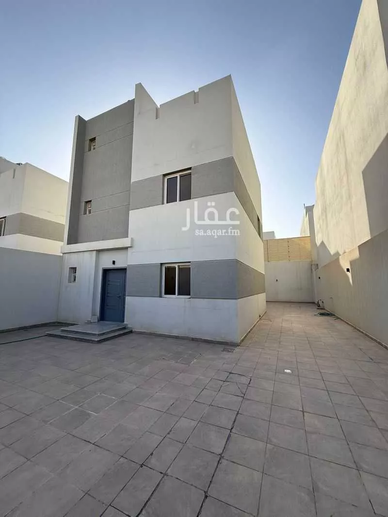 4 bedroom villa in As Sahil, Jeddah 9