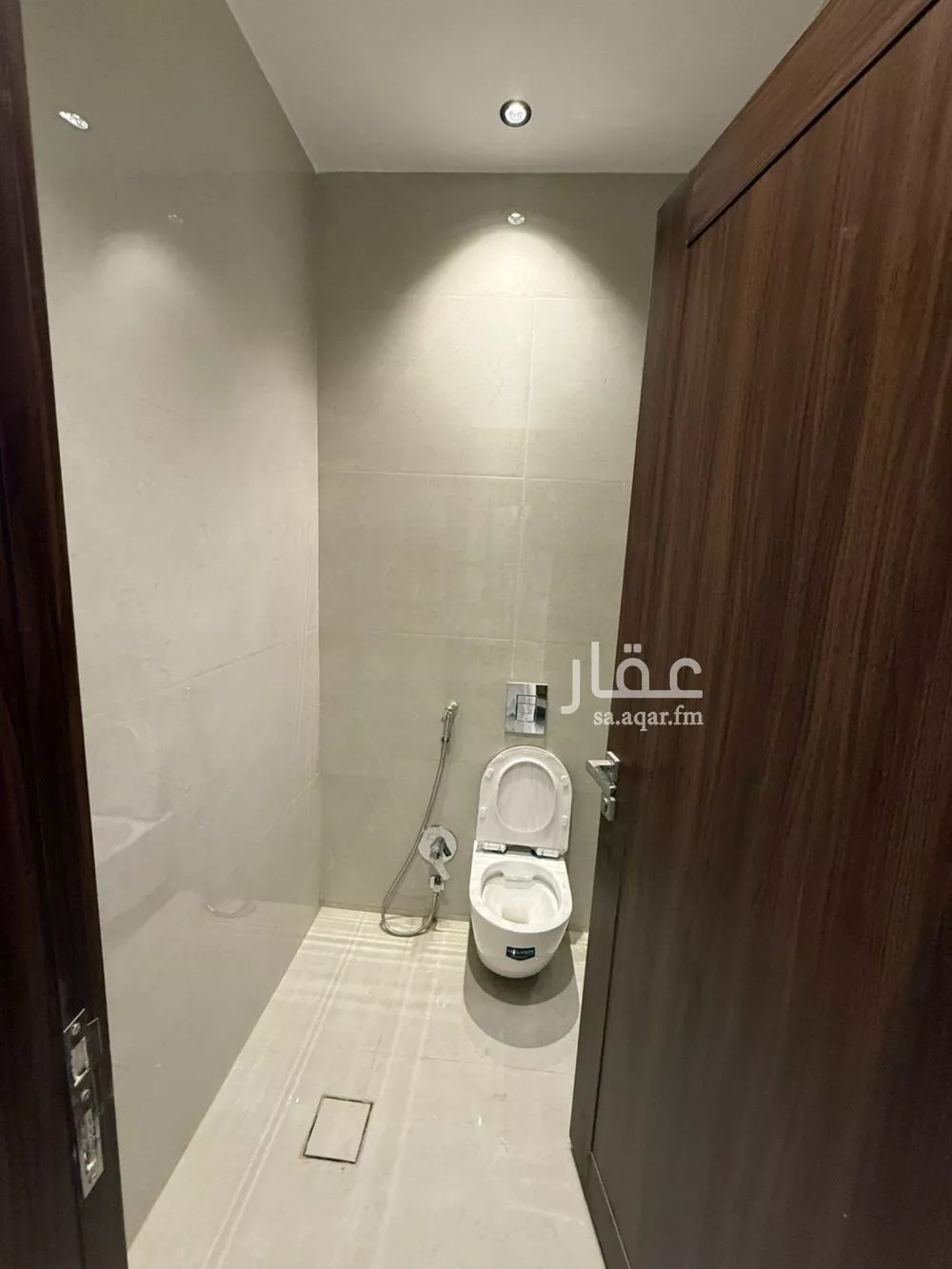 8 bedroom villa in Al Mahdiyyah 15