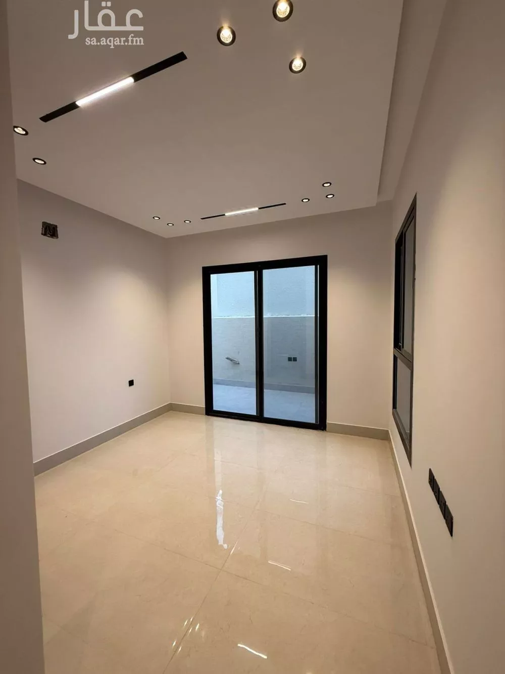 8 bedroom villa in Al Mahdiyyah 17