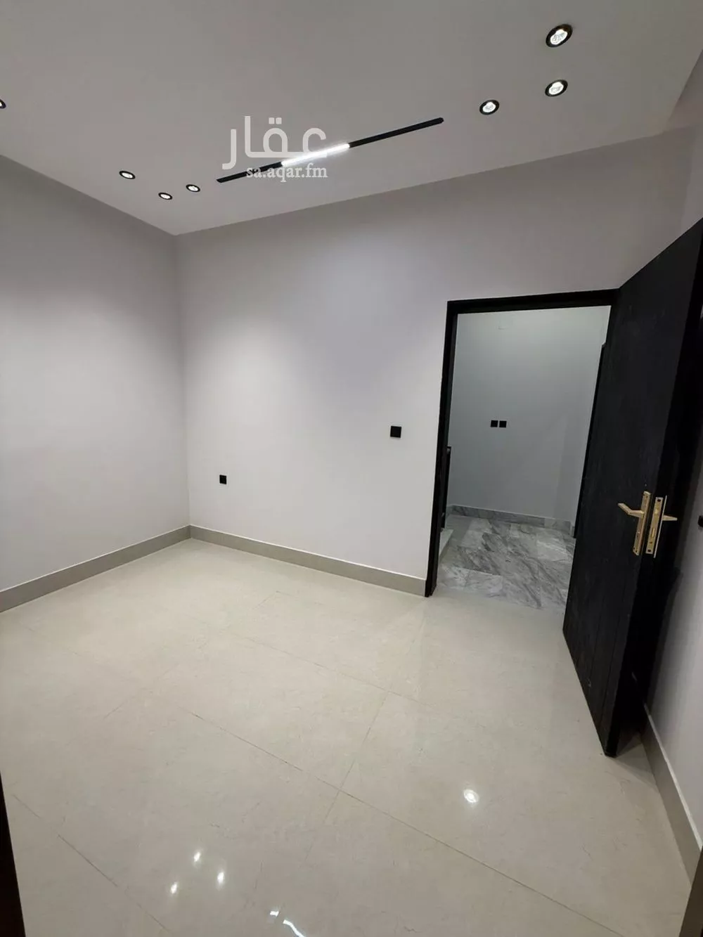 8 bedroom villa in Al Mahdiyyah 22