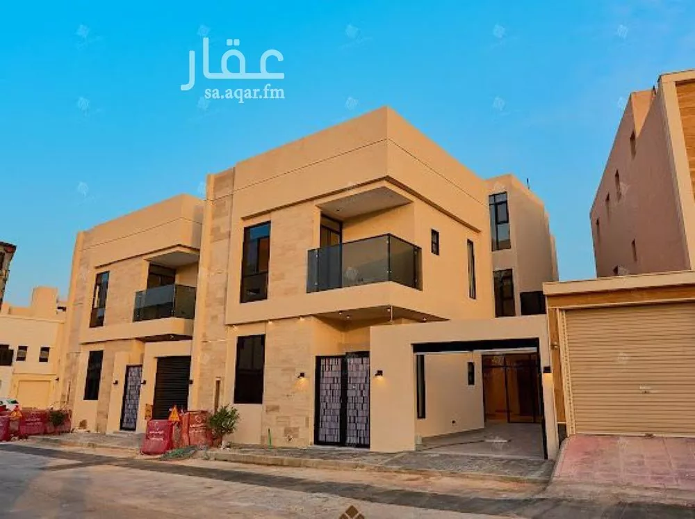 6 bedroom villa in Al Mahdiyyah 3