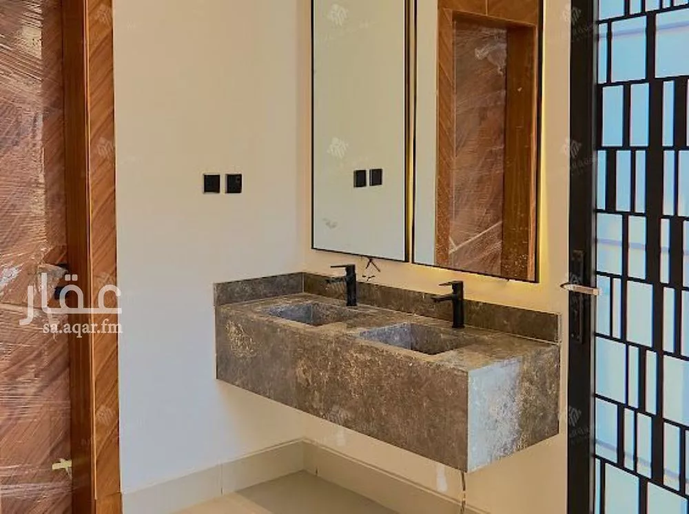 6 bedroom villa in Al Mahdiyyah 8