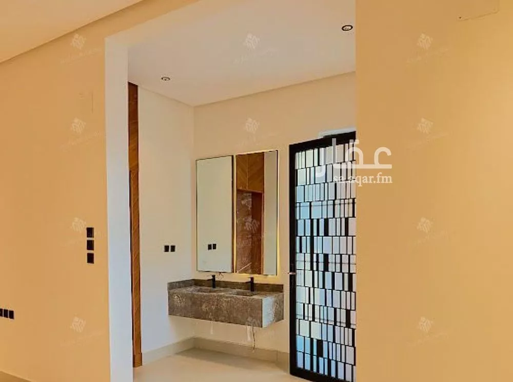 6 bedroom villa in Al Mahdiyyah 10